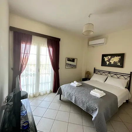 Appartamento Casa Blanca Ii Pírgos Dhiroú